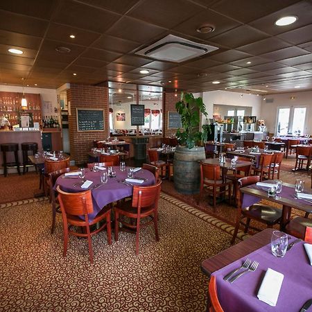 Brit Hotel Rennes Le Castel מראה חיצוני תמונה
