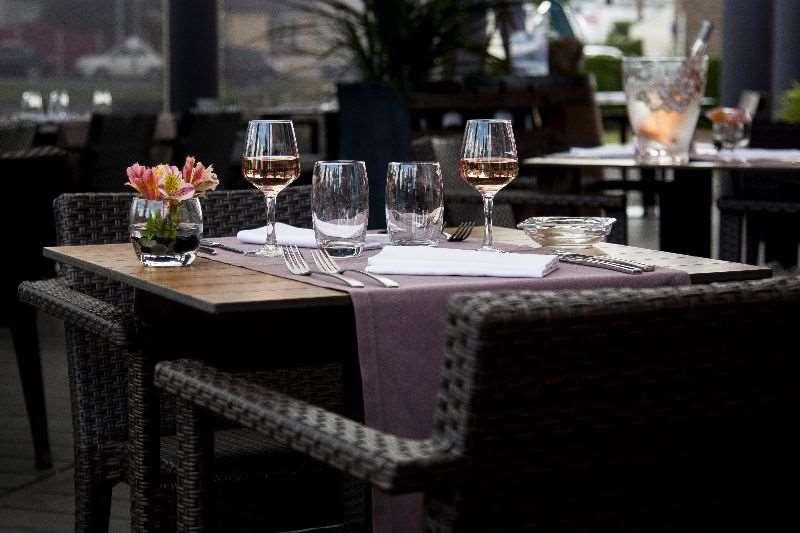 Brit Hotel Rennes Le Castel מסעדה תמונה
