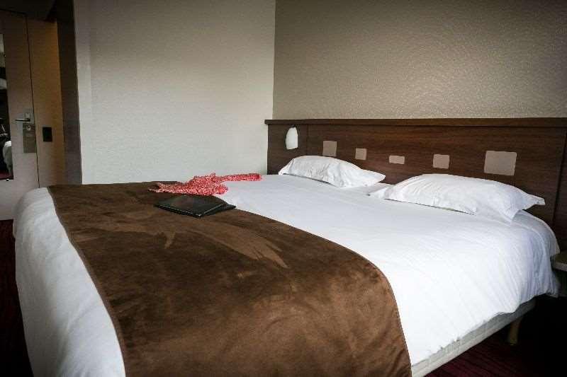 Brit Hotel Rennes Le Castel חדר תמונה