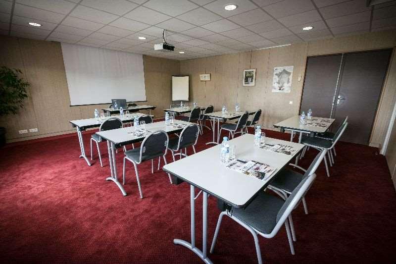 Brit Hotel Rennes Le Castel מתקנים תמונה